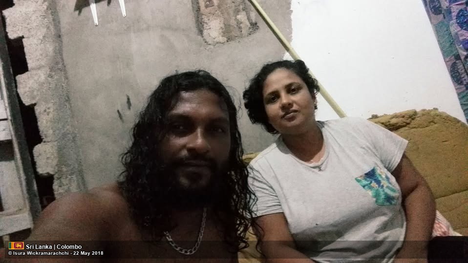 අවතැන්වෙන්න ඔන්න මෙන්න ඉඳන්