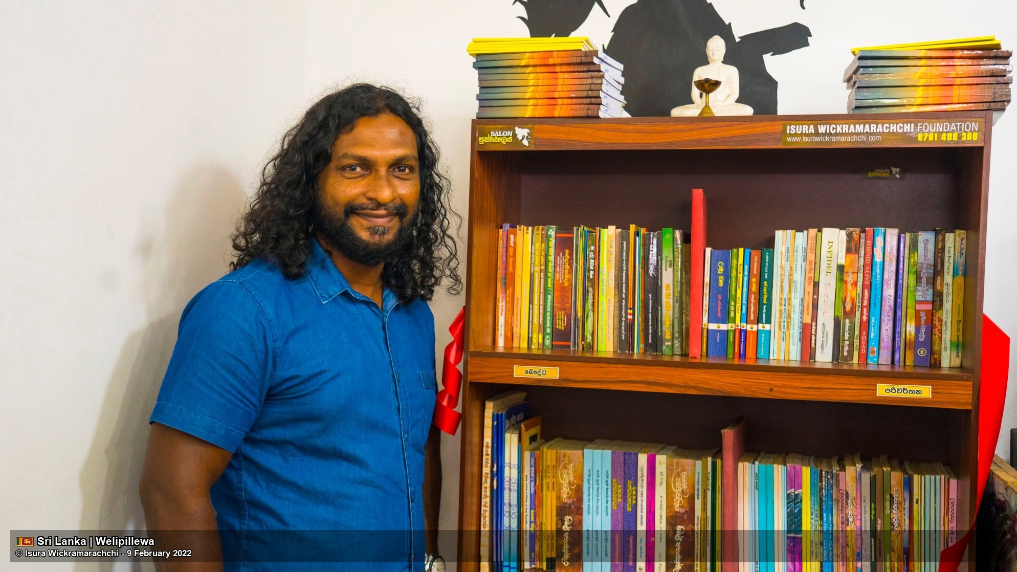 Opening of the First Salon Library