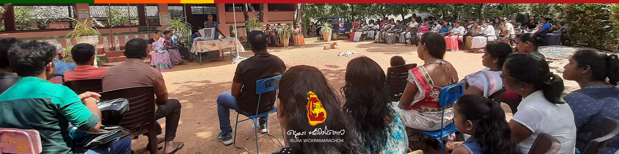 මා ඉගෙන ගත් පාසලට "හදවතේ සිහිනය" පළමු පරිගණකය